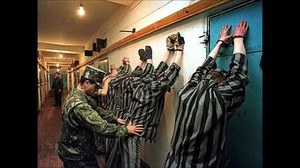 Заключенные в колонии строгого режима