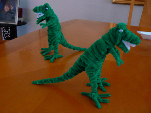 динозавры из синельной проволоки