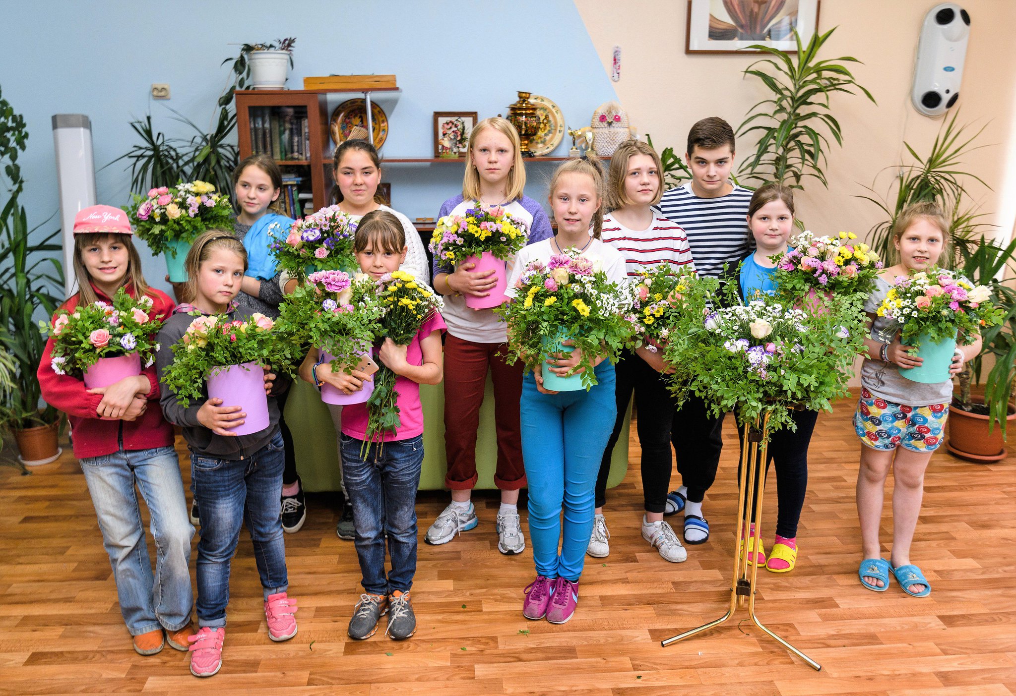 Фото веселая семейка цветок